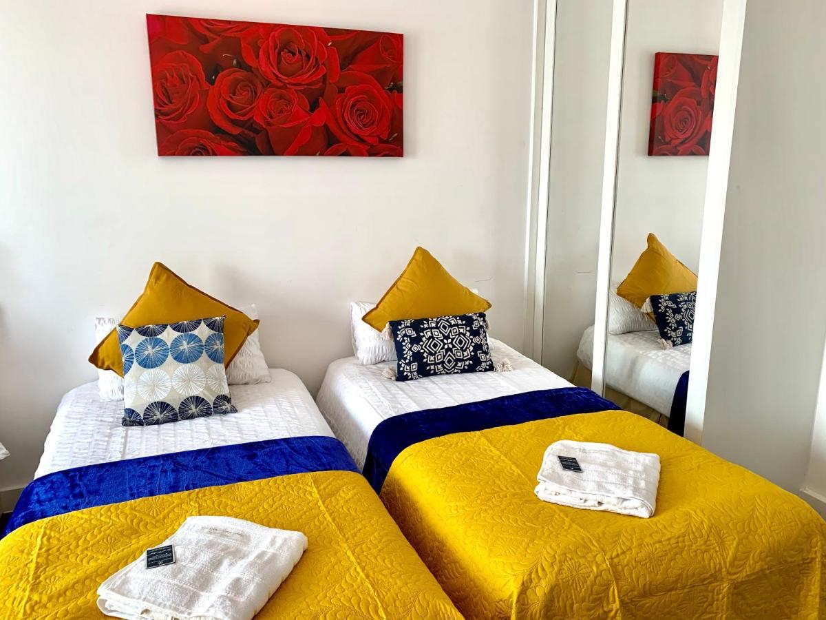 2-Bedrooms Modern Apartment Next To Velodrome, Lounge, Balcony, Parking, Abba London Ngoại thất bức ảnh