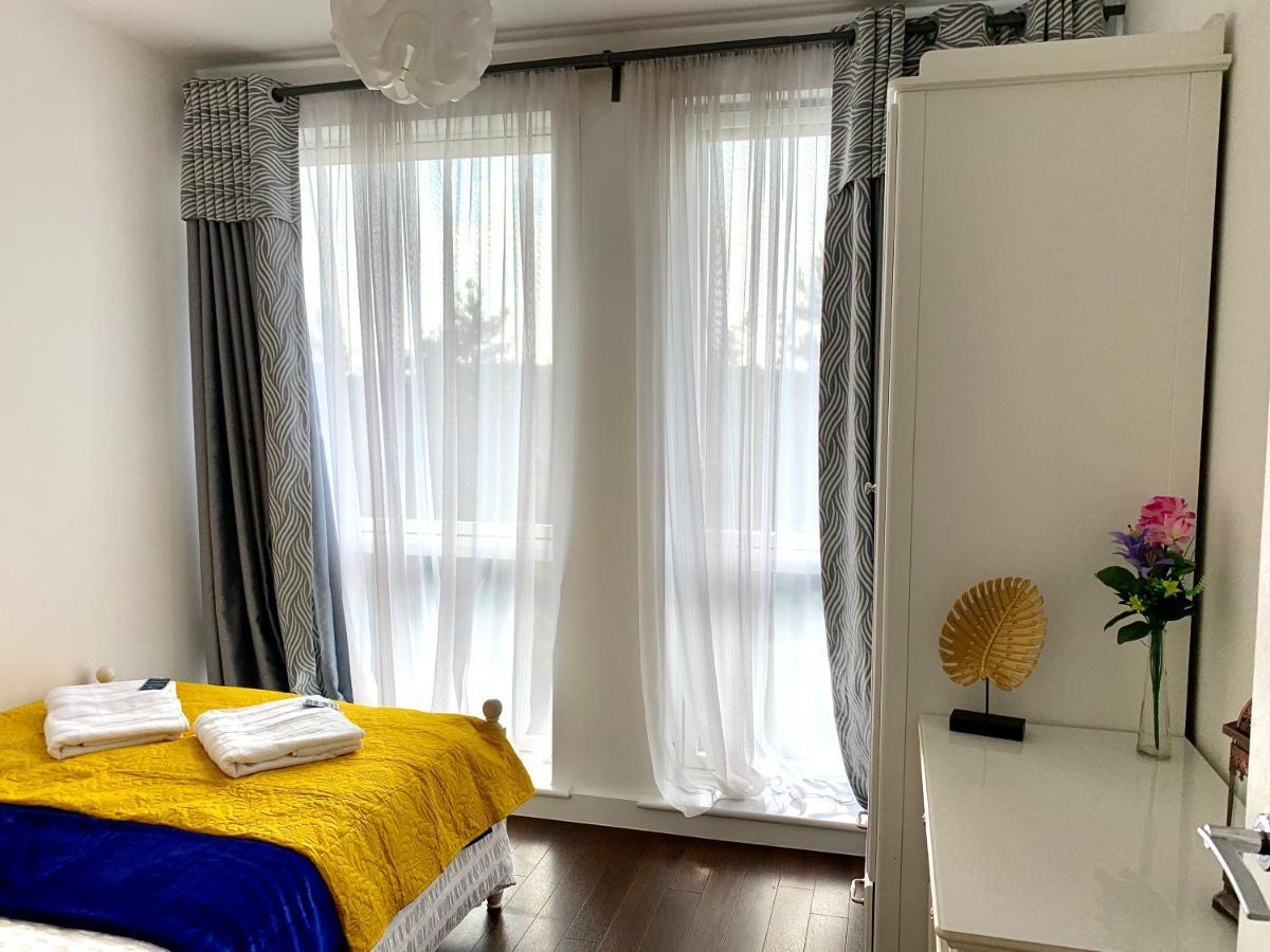 2-Bedrooms Modern Apartment Next To Velodrome, Lounge, Balcony, Parking, Abba London Ngoại thất bức ảnh