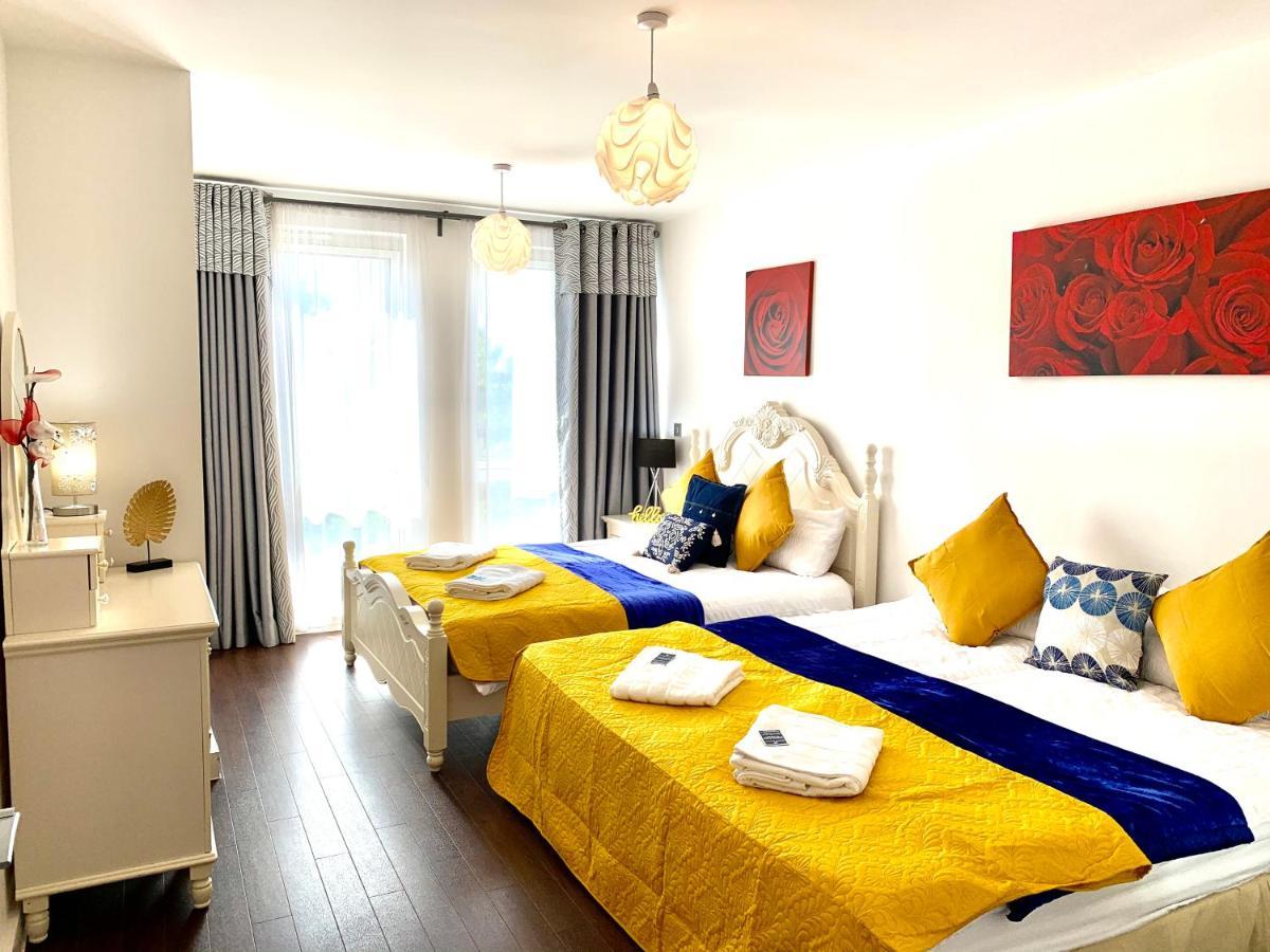 2-Bedrooms Modern Apartment Next To Velodrome, Lounge, Balcony, Parking, Abba London Ngoại thất bức ảnh