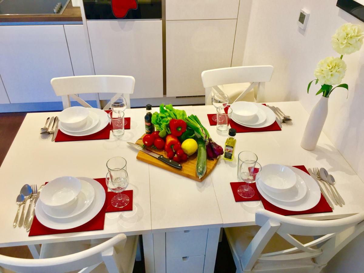 2-Bedrooms Modern Apartment Next To Velodrome, Lounge, Balcony, Parking, Abba London Ngoại thất bức ảnh