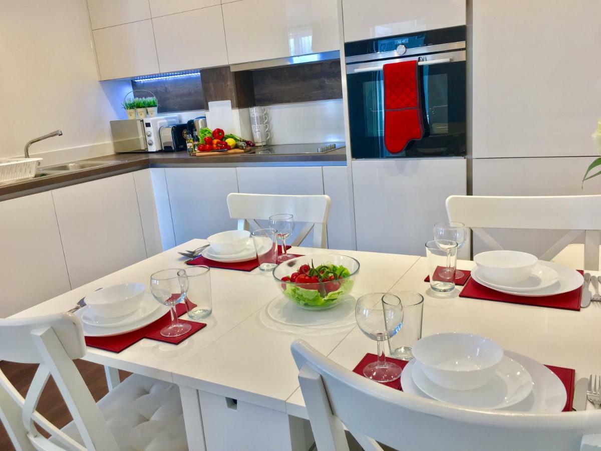 2-Bedrooms Modern Apartment Next To Velodrome, Lounge, Balcony, Parking, Abba London Ngoại thất bức ảnh